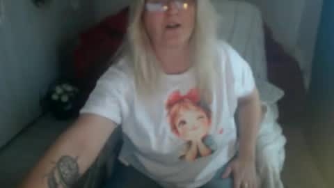 Snapshot of divineblond chatting on March 2026 12:05:01 PM Alexxa online show from March 2026 12:05:01 PM