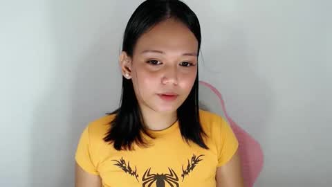 Snapshot of divinegoddness chatting on May 2026 05:42:01 PM Crystal mae online show from May 2026 05:42:01 PM
