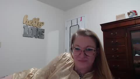 dixie_comanche online show from January 2025 03:23:01 AM