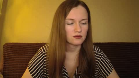 Snapshot of dixiemiller chatting on December 2024 08:55:01 PM Dixiemiller online show from December 2024 08:55:01 PM