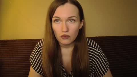 Snapshot of dixiemiller chatting on December 2024 11:32:01 PM Dixiemiller online show from December 2024 11:32:01 PM