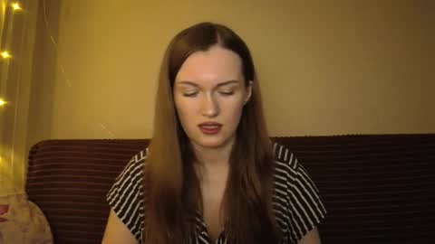 Snapshot of dixiemiller chatting on December 2024 11:11:01 PM Dixiemiller online show from December 2024 11:11:01 PM