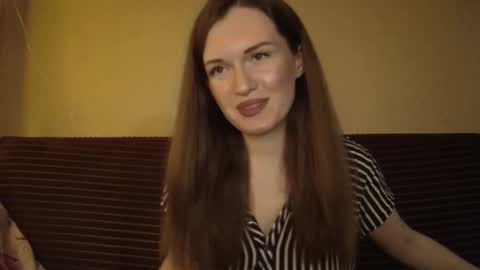 Snapshot of dixiemiller chatting on January 2025 06:14:01 AM Dixiemiller online show from January 2025 06:14:01 AM