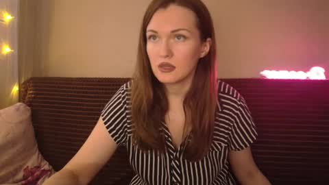 Snapshot of dixiemiller chatting on January 2025 09:35:02 AM Dixiemiller online show from January 2025 09:35:02 AM