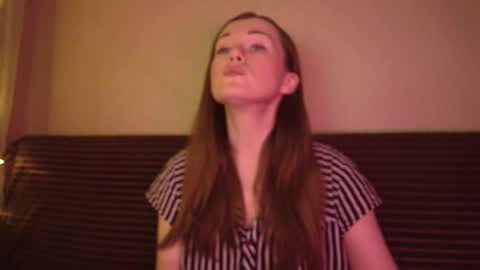 Snapshot of dixiemiller chatting on February 2025 11:24:01 PM Dixiemiller online show from February 2025 11:24:01 PM