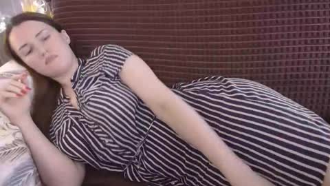 Dixiemiller online show from December 2025 08:24:02 PM