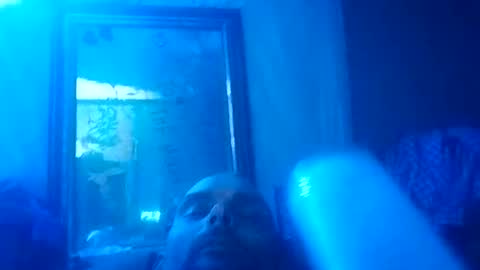 dixonbird41 online show from December 2025 09:27:01 AM