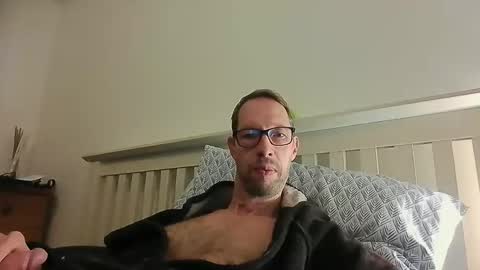 Snapshot of djh0973 chatting on October 2025 07:01:02 PM DJH0973 online show from October 2025 07:01:02 PM