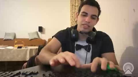 Djonson  online show from September 2025 06:35:01 PM