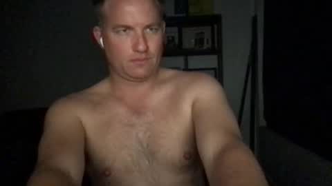 TriflinYoBitch online show from May 2026 05:49:01 AM