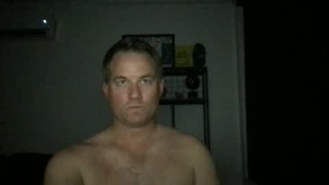 Snapshot of djswpyv chatting on October 2025 02:17:01 AM TriflinYoBitch online show from October 2025 02:17:01 AM