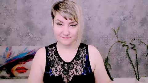 djullia online show from May 2026 05:04:01 AM