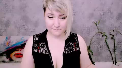 djullia online show from June 2026 06:55:01 AM