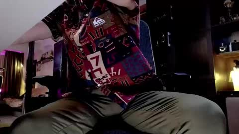 Snapshot of dl_raven chatting on February 2026 04:09:02 AM Silverhand online show from February 2026 04:09:02 AM