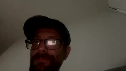 Snapshot of dlovesr4ever chatting on December 2024 12:41:01 AM Studley86 online show from December 2024 12:41:01 AM