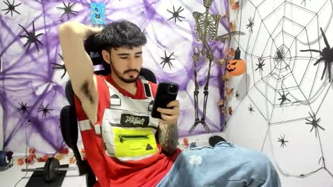 Snapshot of dmitrisanders1 chatting on November 2025 07:47:01 PM Maybe in pvt online show from November 2025 07:47:01 PM