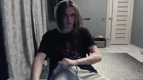 Snapshot of dmitriy250 chatting on November 2025 09:03:02 PM dmitriy250 online show from November 2025 09:03:02 PM