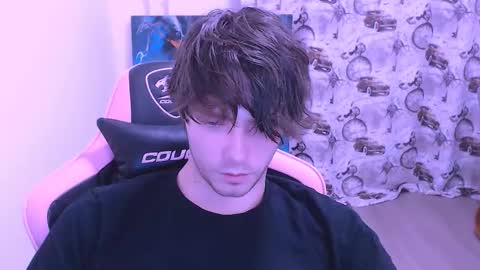 Snapshot of dmitryromanov chatting on November 2025 04:44:01 AM Dead A online show from November 2025 04:44:01 AM