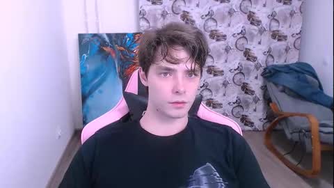 Snapshot of dmitryromanov chatting on January 2026 04:44:01 PM Dead A online show from January 2026 04:44:01 PM