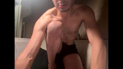 Dmonnboyy online show from December 2024 01:00:01 PM