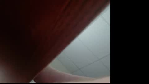 dnjagg01 online show from October 2025 09:17:02 PM