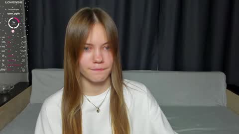 Polly and Kiriko online show from January 2025 08:42:01 PM