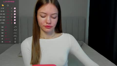 Polly and Kiriko online show from May 2026 05:01:02 AM