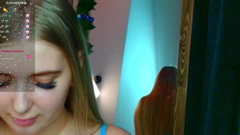 Snapshot of do_u_want_alice chatting on December 2024 05:23:01 AM Alice online show from December 2024 05:23:01 AM