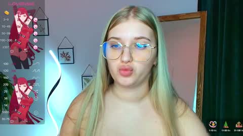 Snapshot of do_u_want_alice chatting on January 2025 05:42:02 AM Alice online show from January 2025 05:42:02 AM