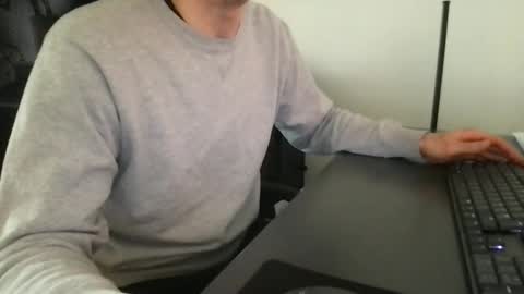 doctor_luv_69 online show from April 2026 07:04:01 AM