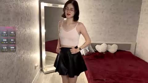 Snapshot of dodiebabikian chatting on June 2026 09:36:02 PM Annie PVT IS OPEN online show from June 2026 09:36:02 PM