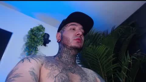 doggiewoof online show from June 2026 01:41:01 AM