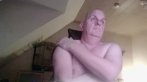 doggy2629 online show from December 2025 04:12:02 PM