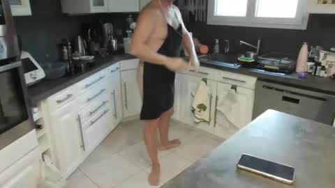 Alex online show from November 2025 06:58:02 AM