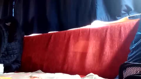 Snapshot of doghouseblue chatting on February 2025 12:24:02 PM doghouseblue online show from February 2025 12:24:02 PM
