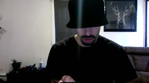 Snapshot of doingmek9 chatting on December 2024 02:22:01 PM doingmek9 online show from December 2024 02:22:01 PM