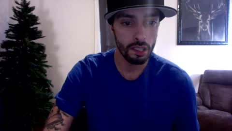 Snapshot of doingmek9 chatting on December 2024 07:42:02 PM doingmek9 online show from December 2024 07:42:02 PM