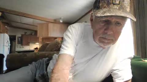 doingmyself69 online show from April 2026 08:48:01 PM