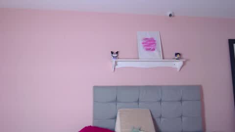 Snapshot of dolce_horny chatting on October 2025 12:26:01 PM Dolce online show from October 2025 12:26:01 PM