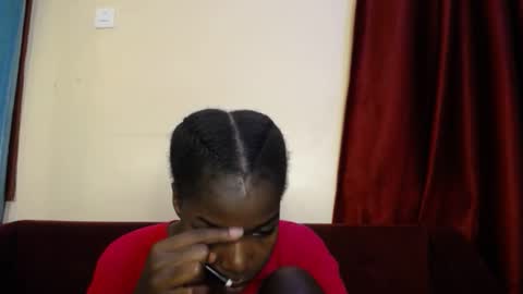 Lina online show from October 2025 02:34:01 PM