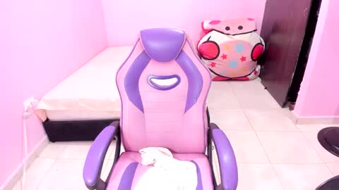 sofia de la torre online show from October 2025 02:59:01 PM