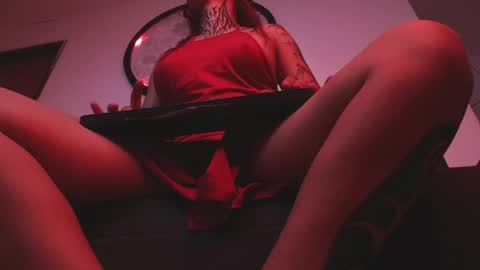 doll_and_thebrown online show from April 2026 01:34:01 AM