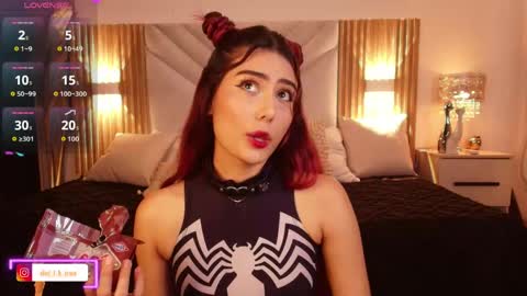 doll_kira_ online show from April 2026 02:41:01 PM
