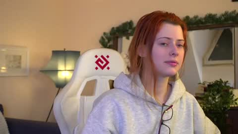 Snapshot of doll_lesli chatting on January 2025 03:15:01 PM Your doll Lesli online show from January 2025 03:15:01 PM