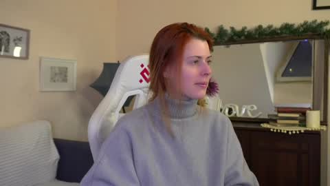 Snapshot of doll_lesli chatting on January 2025 02:28:01 PM Your doll Lesli online show from January 2025 02:28:01 PM