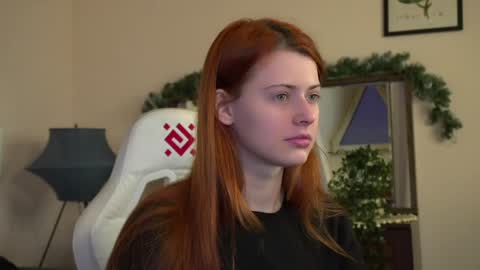 Snapshot of doll_lesli chatting on January 2025 02:31:02 PM Your doll Lesli online show from January 2025 02:31:02 PM