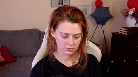 Snapshot of doll_lesli chatting on February 2025 02:48:02 PM Your doll Lesli online show from February 2025 02:48:02 PM