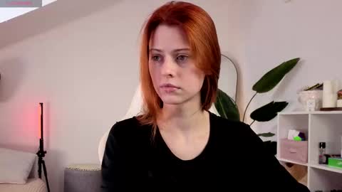 Snapshot of doll_lesli chatting on September 2025 06:26:02 AM Your doll Lesli online show from September 2025 06:26:02 AM