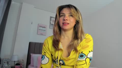 Snapshot of doll_oriana chatting on December 2024 07:23:01 PM doll_oriana online show from December 2024 07:23:01 PM