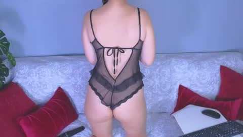 Snapshot of doll_tessa chatting on July 2026 09:33:01 AM Tessa online show from July 2026 09:33:01 AM